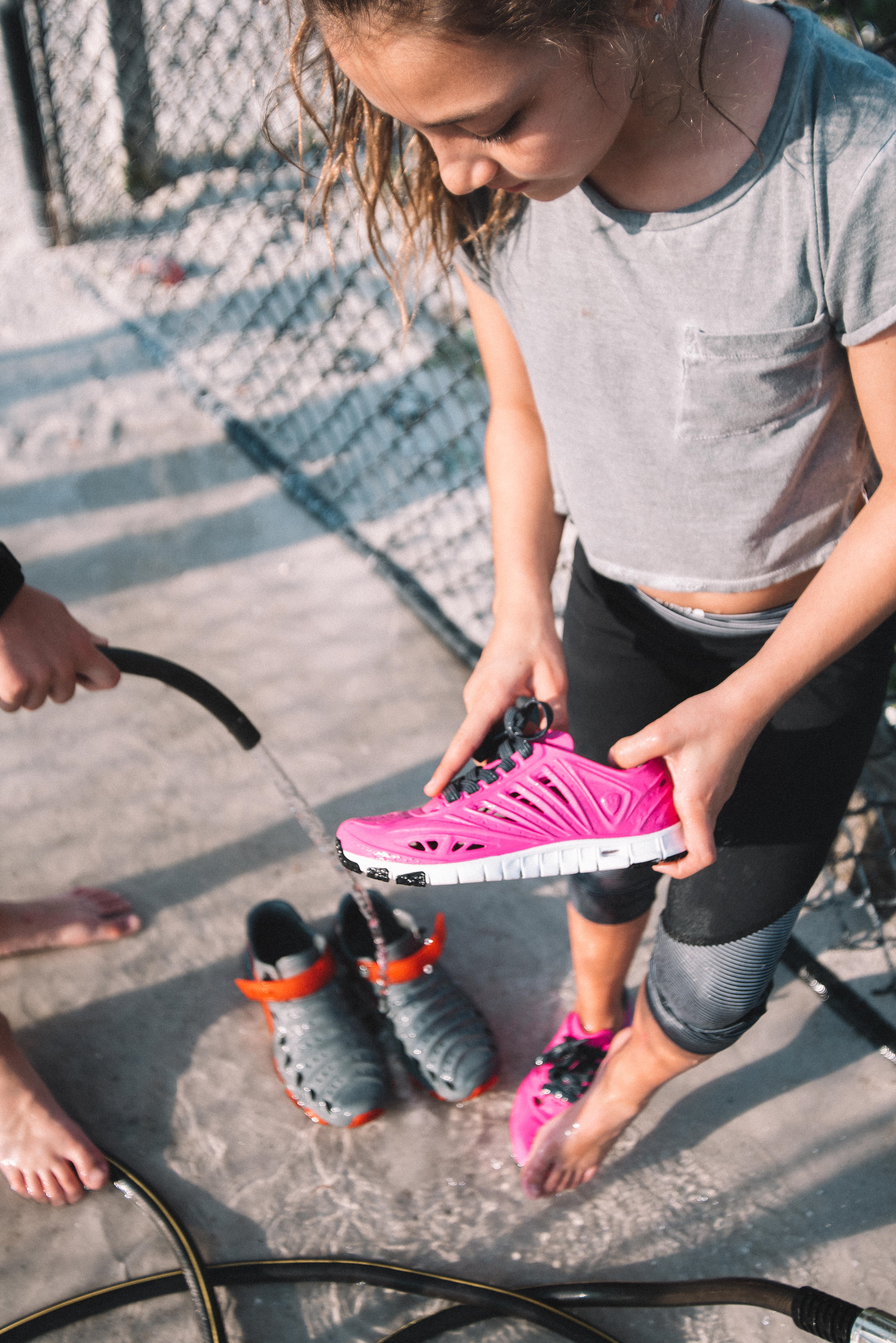 Sand and sun water top shoes